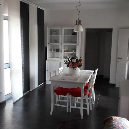 Umbria Perugia Villetta Con Giardino E Piscina - La Casa Di Nelly Дом отдыха Solfagnano Parlesca