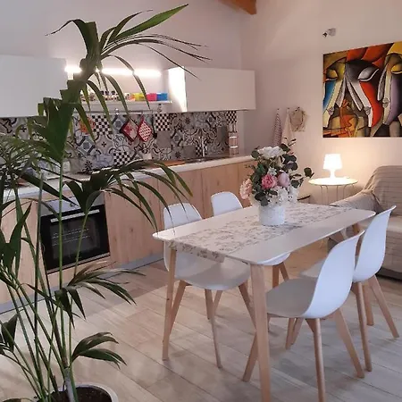 Дом отдыха Umbria Perugia Villetta Con Giardino E Piscina - La Casa Di Nelly
